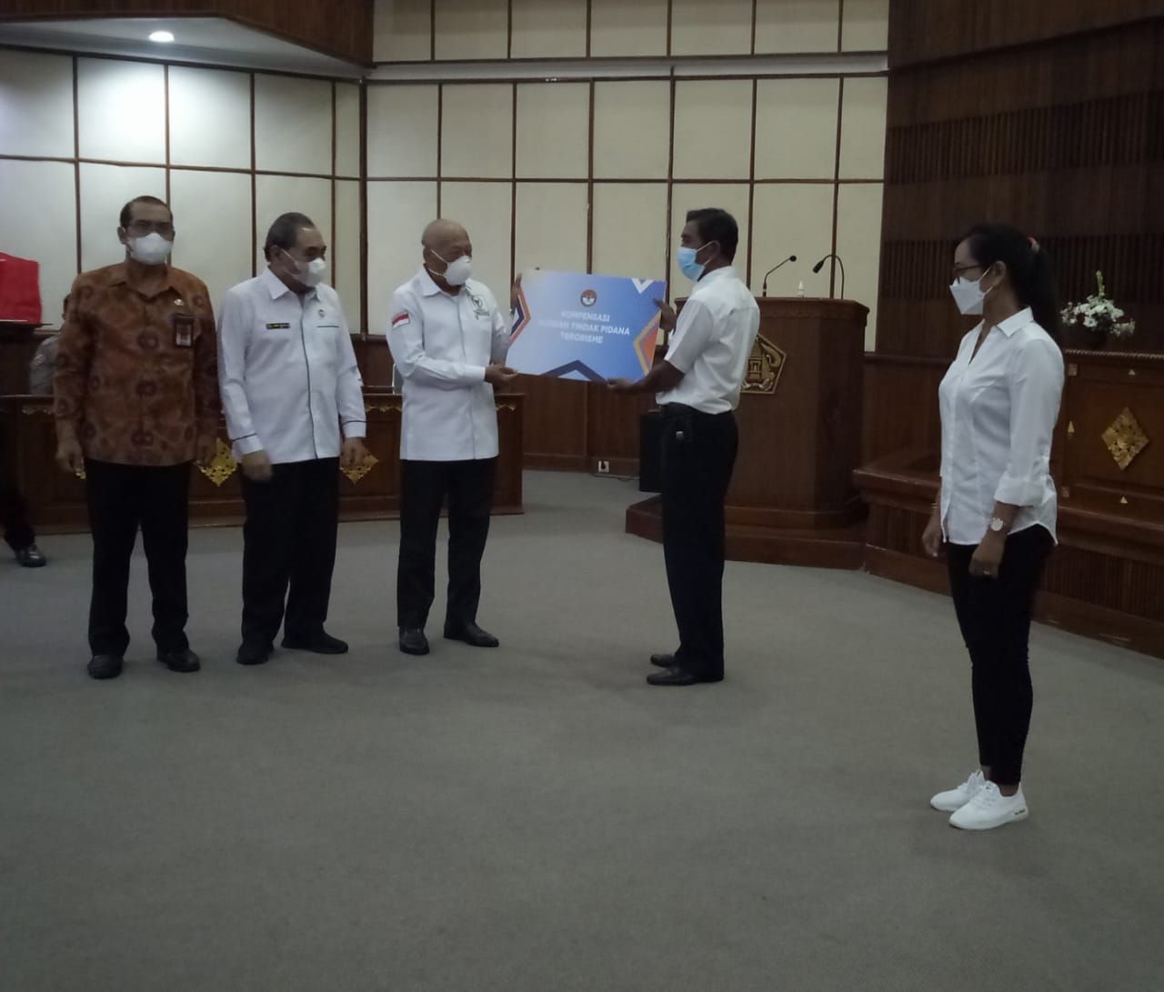 podiumnews.com-Pemprov Apresiasi Pemberian Kompensasi Korban Bom Bali I dan II